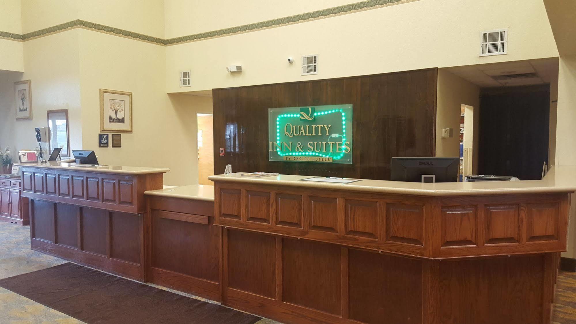 Quality Inn & Suites Of Alma - Northeast From Fort Smith מראה חיצוני תמונה